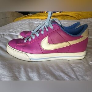 Nike trainers